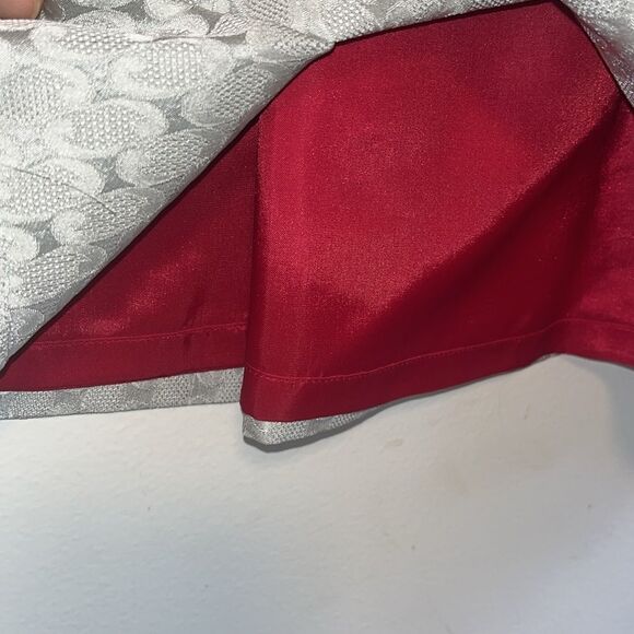 NEW WITHOUT TAGS WOMEN’S SIZE 4 ORIGINAL PENGUIN SILK LINED SKIRT - Picture 4 of 6